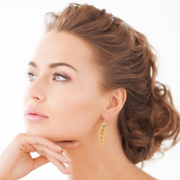 🆕 Tory Burch Authentic Jewelry Earrings At Awesome Prices To Buy Now & Save - Picture 9 of 12